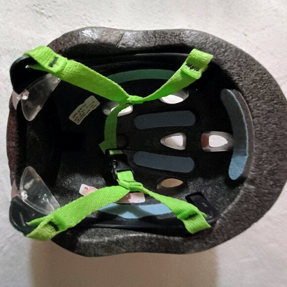 EUC: Bell Sprout Infant Bike Helmet Green and Blue - Picture 5 of 6